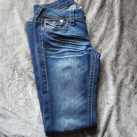 Jeans - Picture 3 of 6